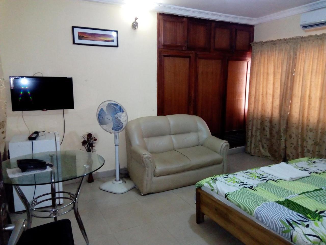 Royal Green Guest House Abeokuta Exterior photo